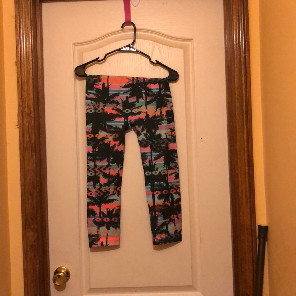 Patterned leggings